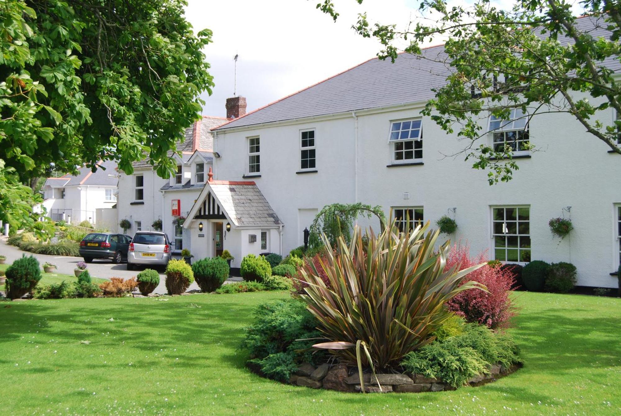 Beggars Reach Hotel Pembroke Dock Eksteriør bilde