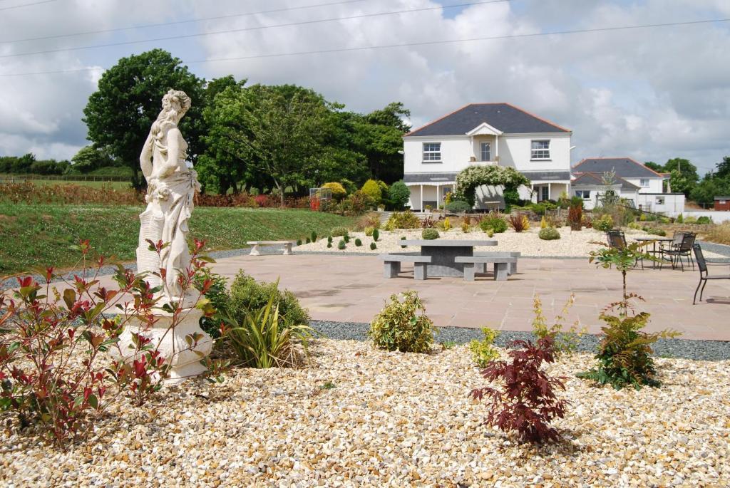 Beggars Reach Hotel Pembroke Dock Eksteriør bilde