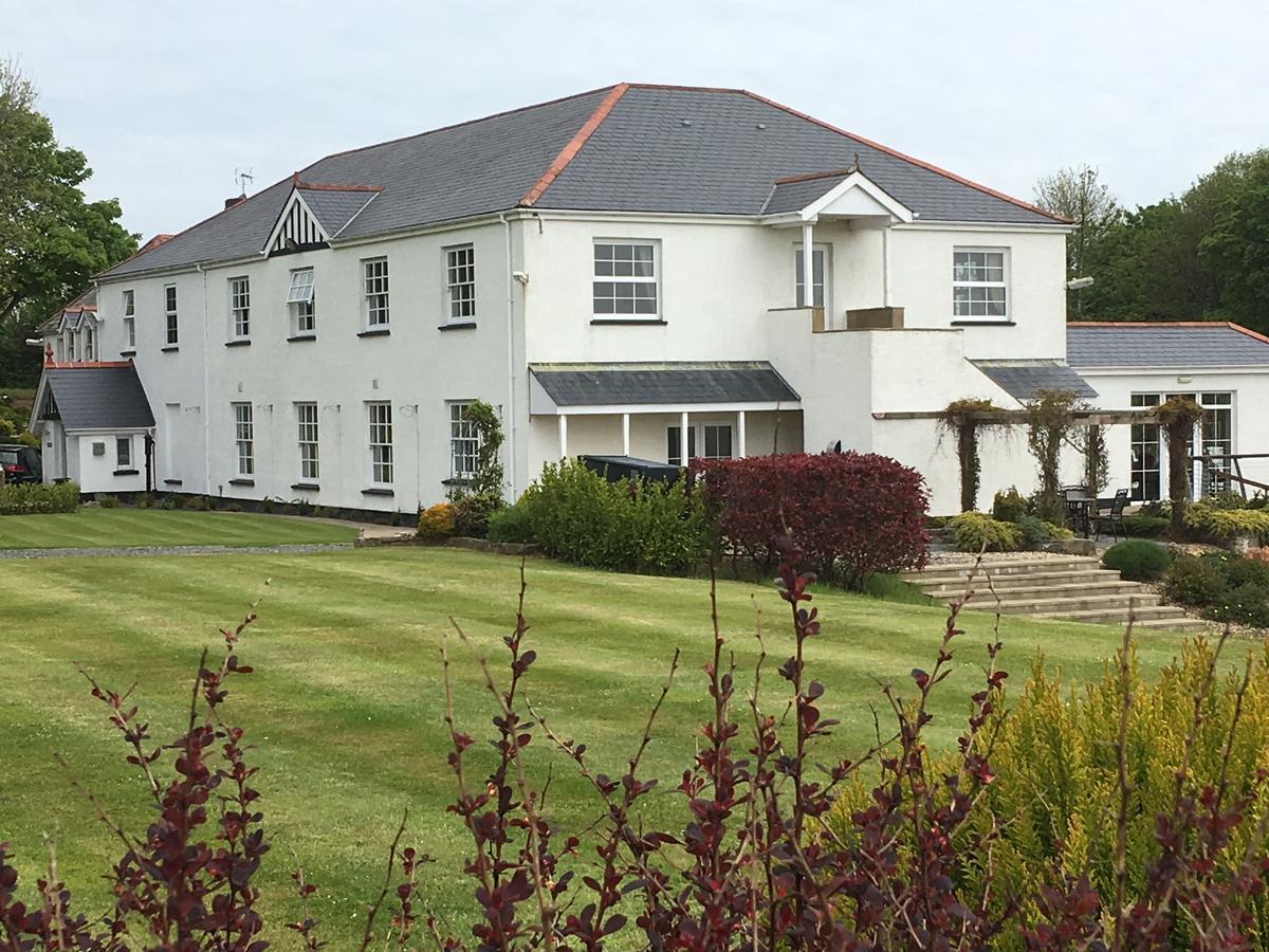Beggars Reach Hotel Pembroke Dock Eksteriør bilde