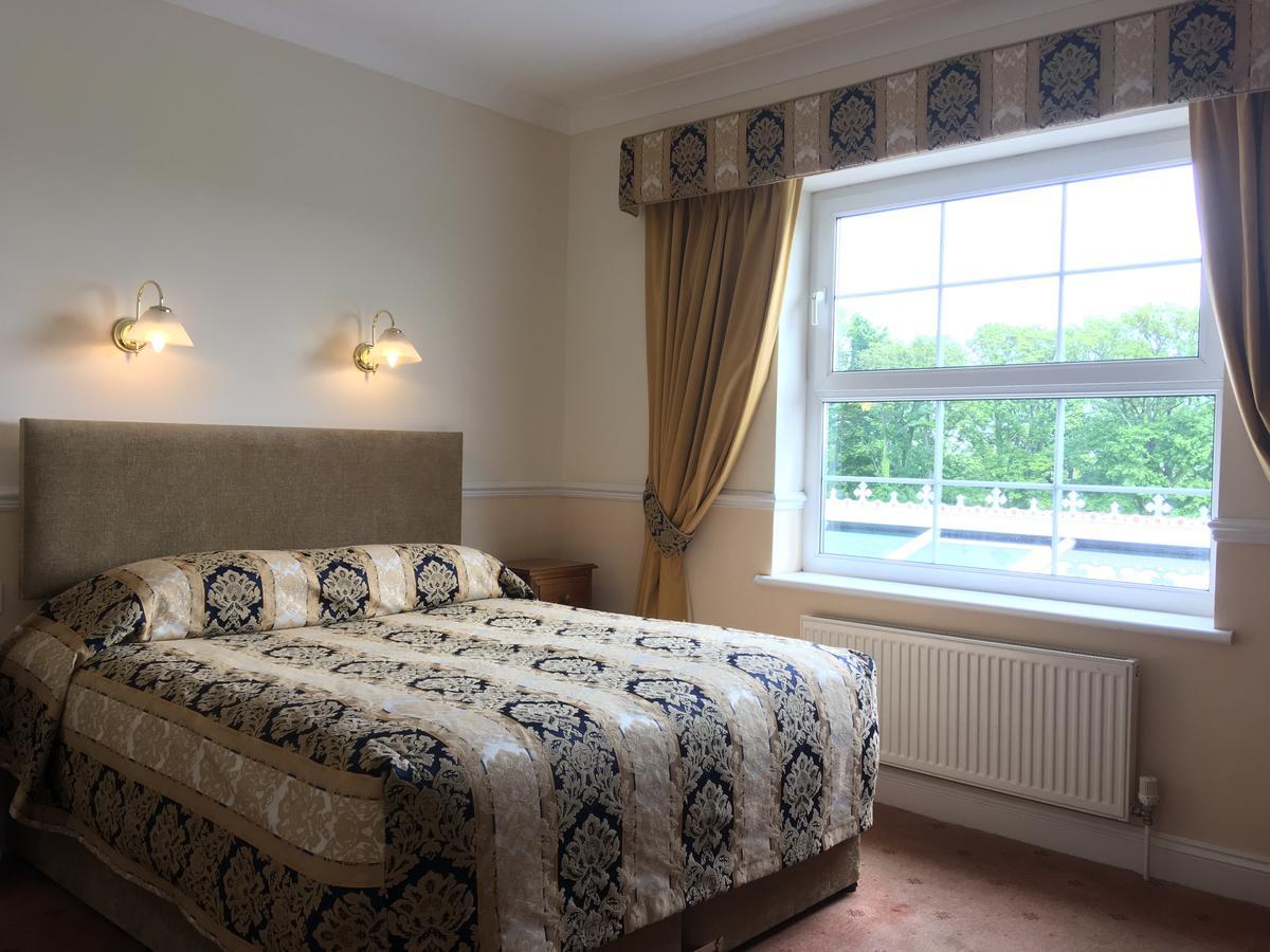 Beggars Reach Hotel Pembroke Dock Eksteriør bilde