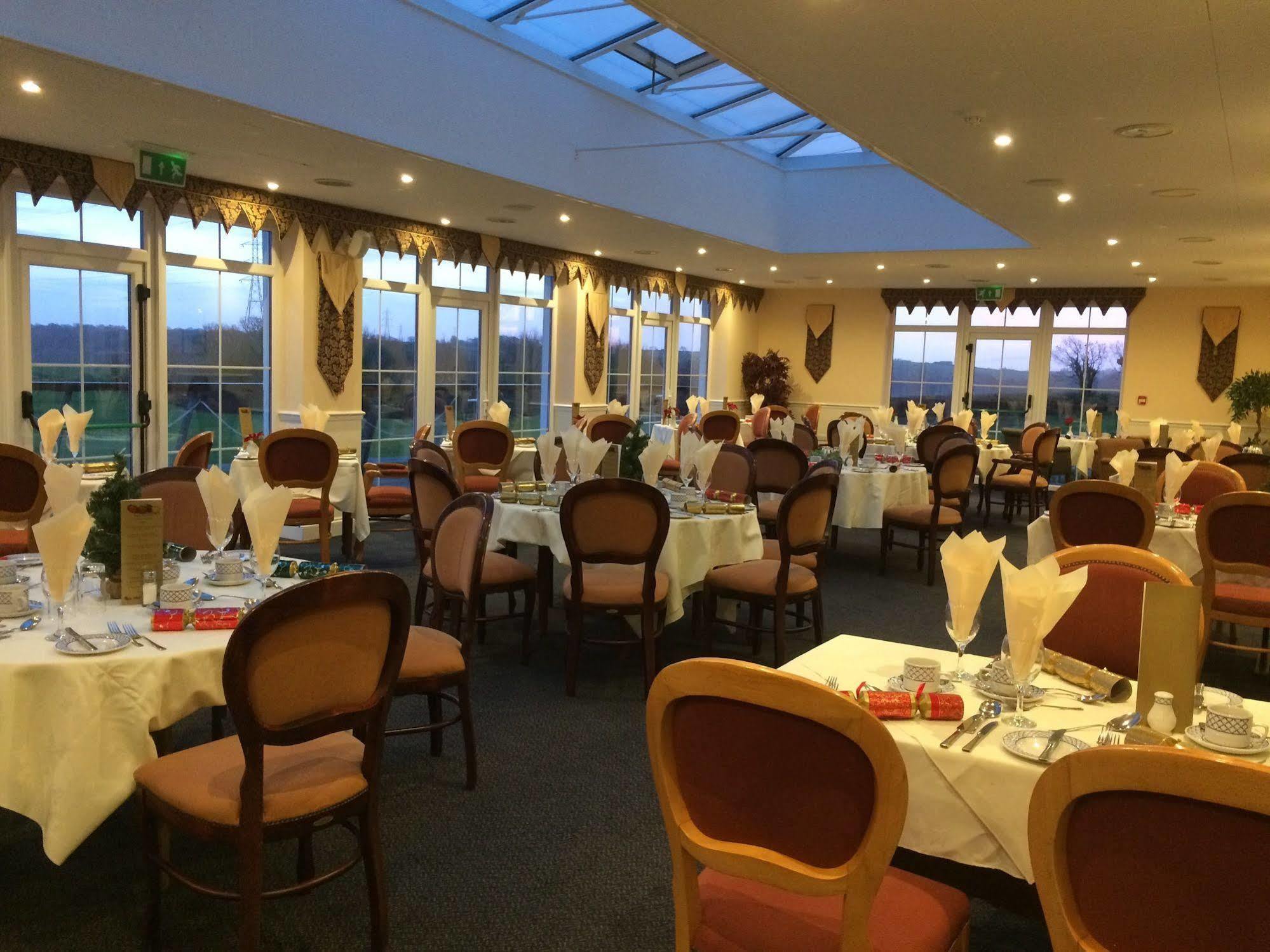 Beggars Reach Hotel Pembroke Dock Eksteriør bilde