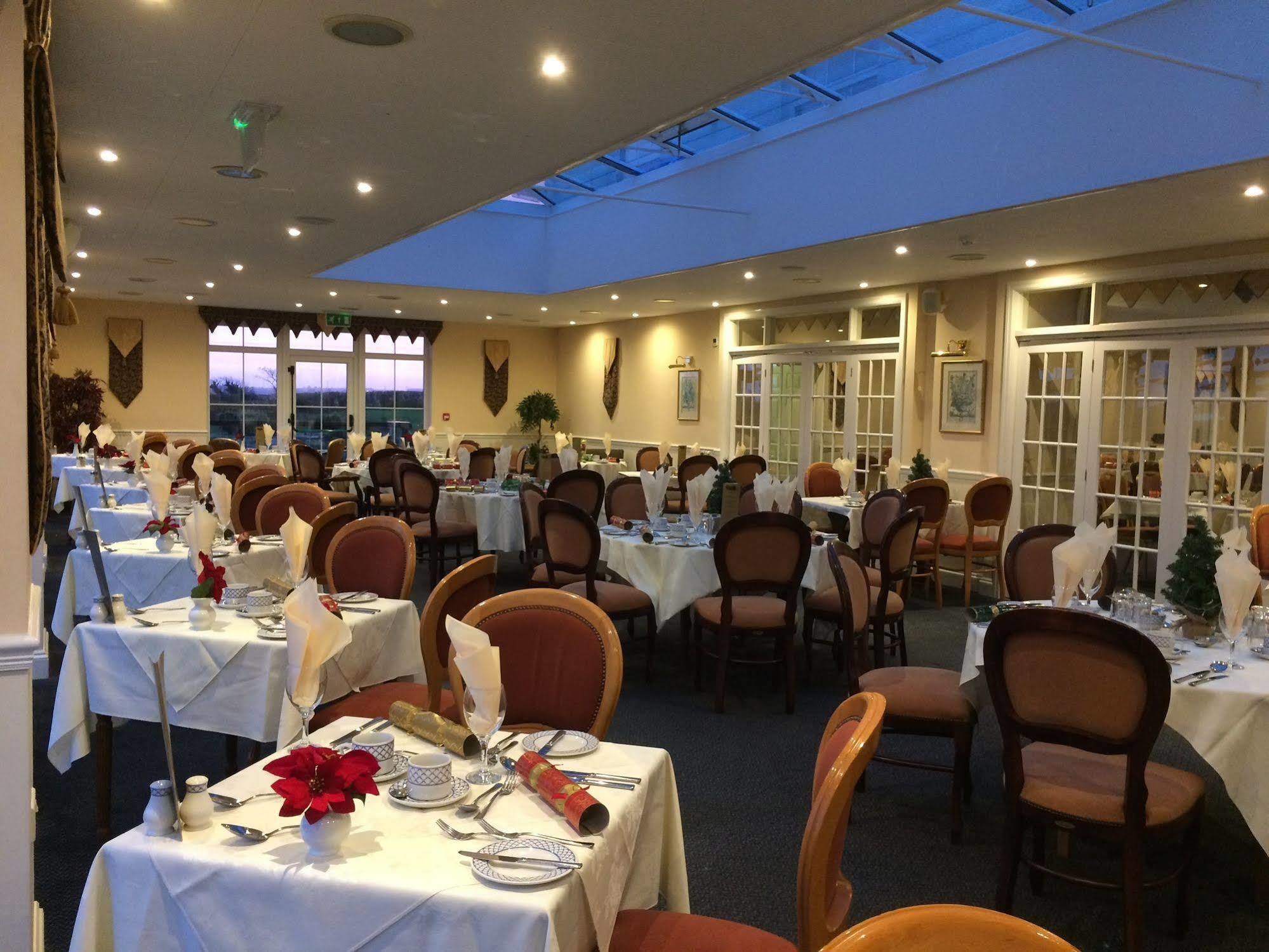 Beggars Reach Hotel Pembroke Dock Eksteriør bilde