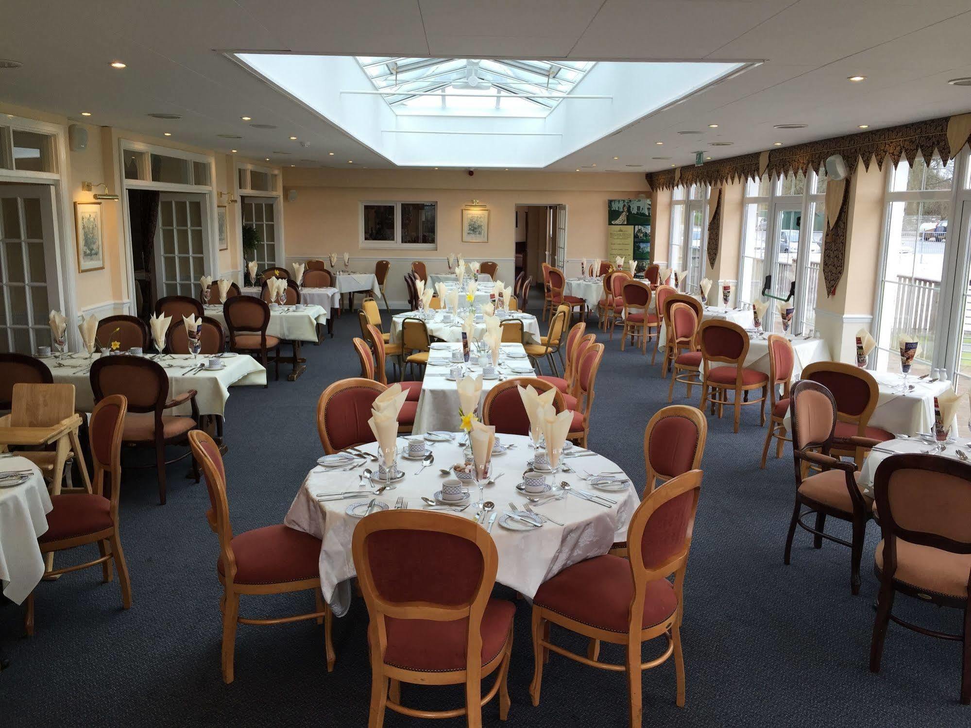 Beggars Reach Hotel Pembroke Dock Eksteriør bilde